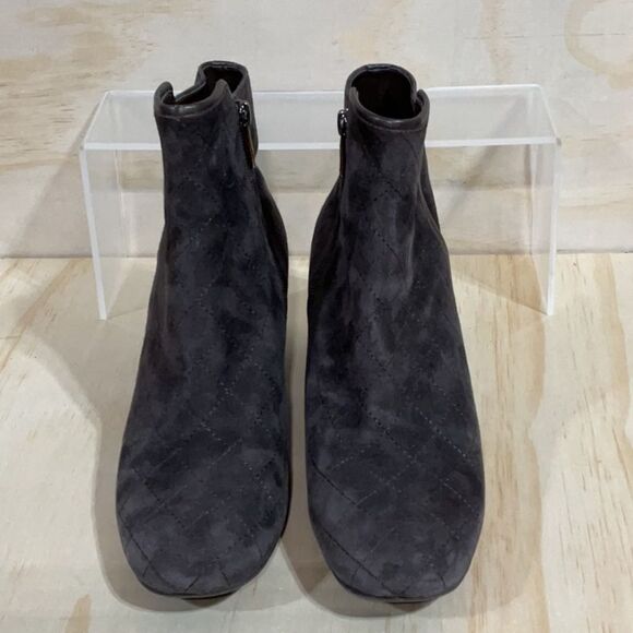 Donald J. Pliner Camie Brown Ankle Booties Sleek Suede Leather Shoes Women 8 - Picture 6 of 10